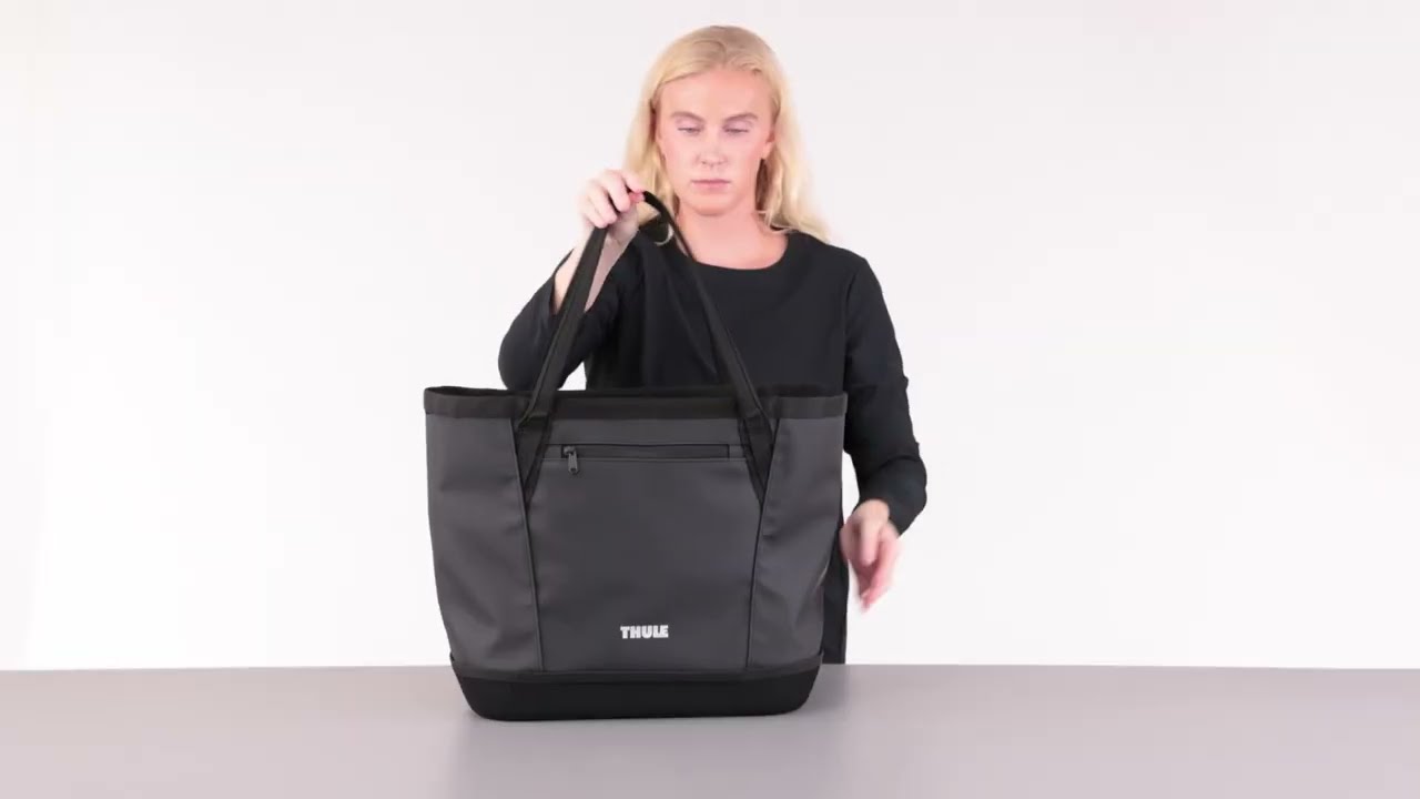 Preview of Thule Chasm Gear Tote Video