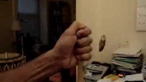 How to arch a Berimbau