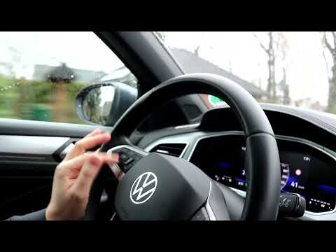 Youtube VW Travel Assist im Volkswagen T-Roc video Volkswagen