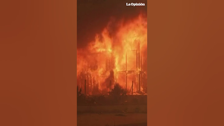 Bomberos batallan en el Sur de California para detener incendios | La Opinión
