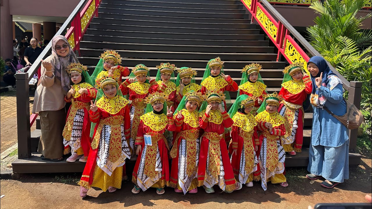 Juara 2 Kategori TK - Lomba Tari Daerah Nusantara Tingkat Nasional (Anjungan Jambi TMII)