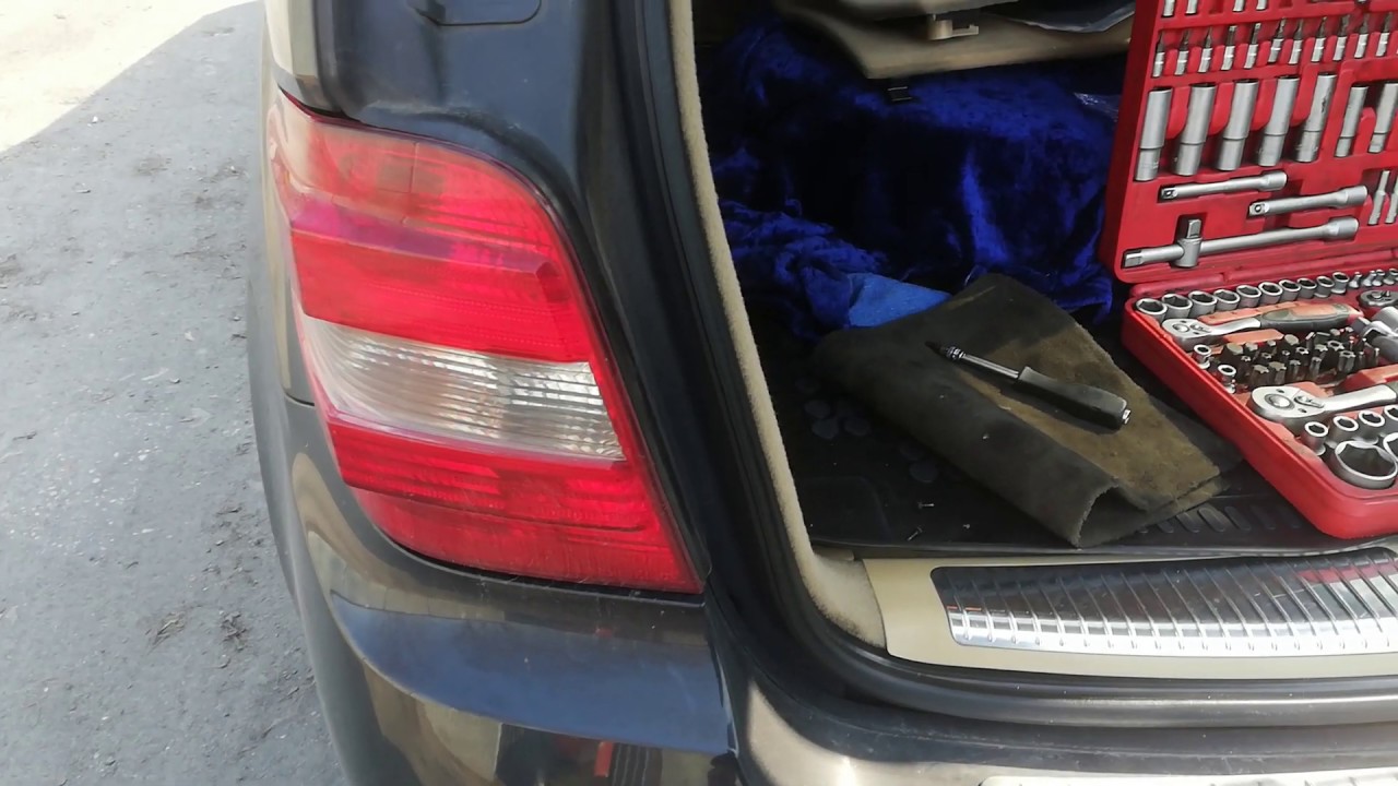 W164, water leaks. trunk left and right side YouTube