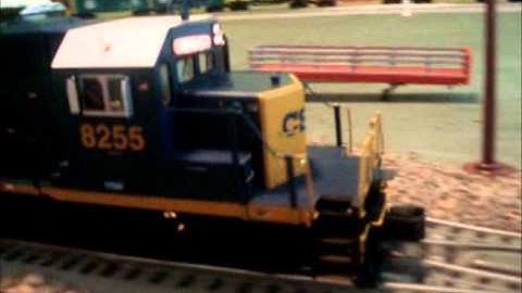 MTH NS SD70M-2 and CSX SD40-2 Running Session