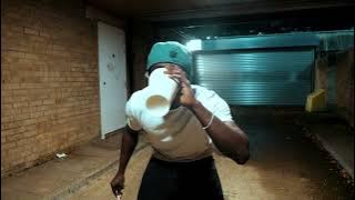 Bosom P-Yung-2 Eyes (Visualizer)