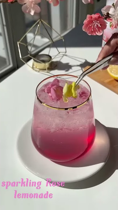 🌸sparkling Rose lemonade🌸