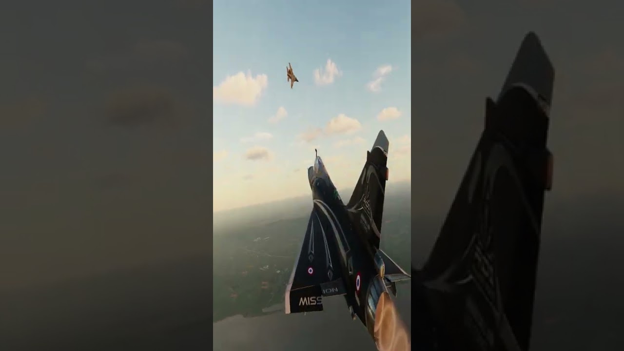 El Mirage 2000 utiliza sus dos cañones automáticos tipo revólver DEFA 554.