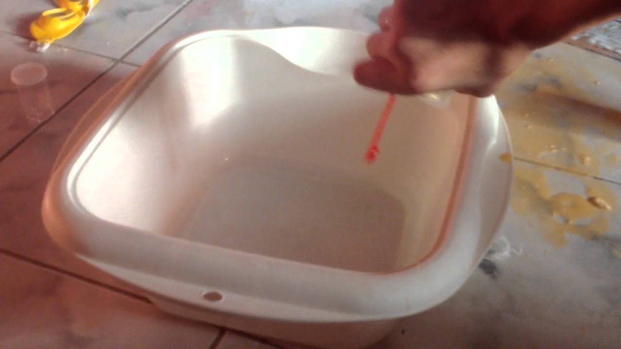 Comment faire de l'eau de javel - YouTube