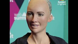 Fast & Curious  L'interview de Sofia, premier Robot à avoir obtenu la citoyenneté