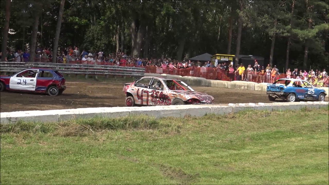 demolition derby 2017 BEETON FAIR DEMO DERBY MINI SMASH HARD LUCK HEAT