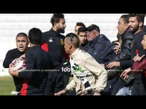 إقتحام جماهير الترجي لملعب الشادلي زويتن