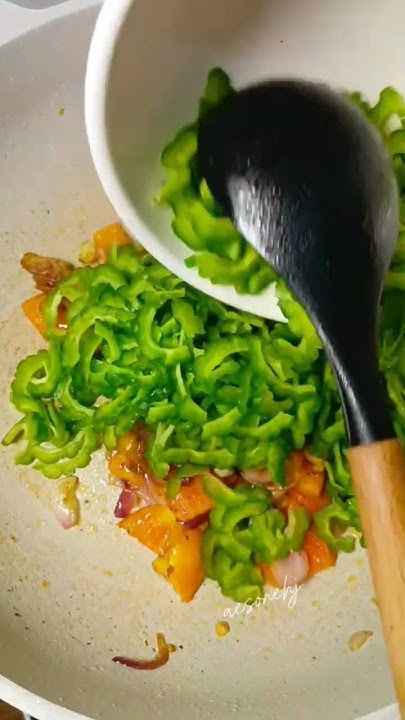 how-to-prepare-bitter-melon-and-fried-fish-howto-food-cooking