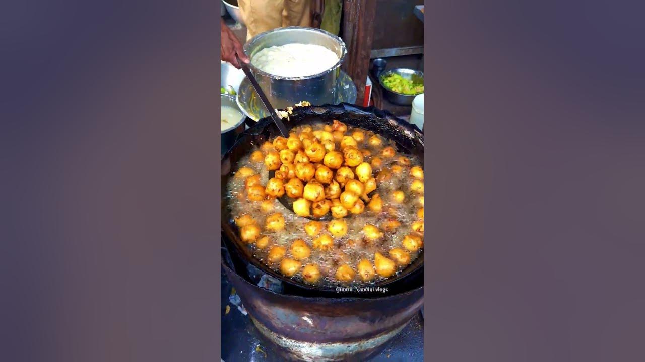 Guntur famous bajjilu 😍 Lalapet flower market Guntur YouTube