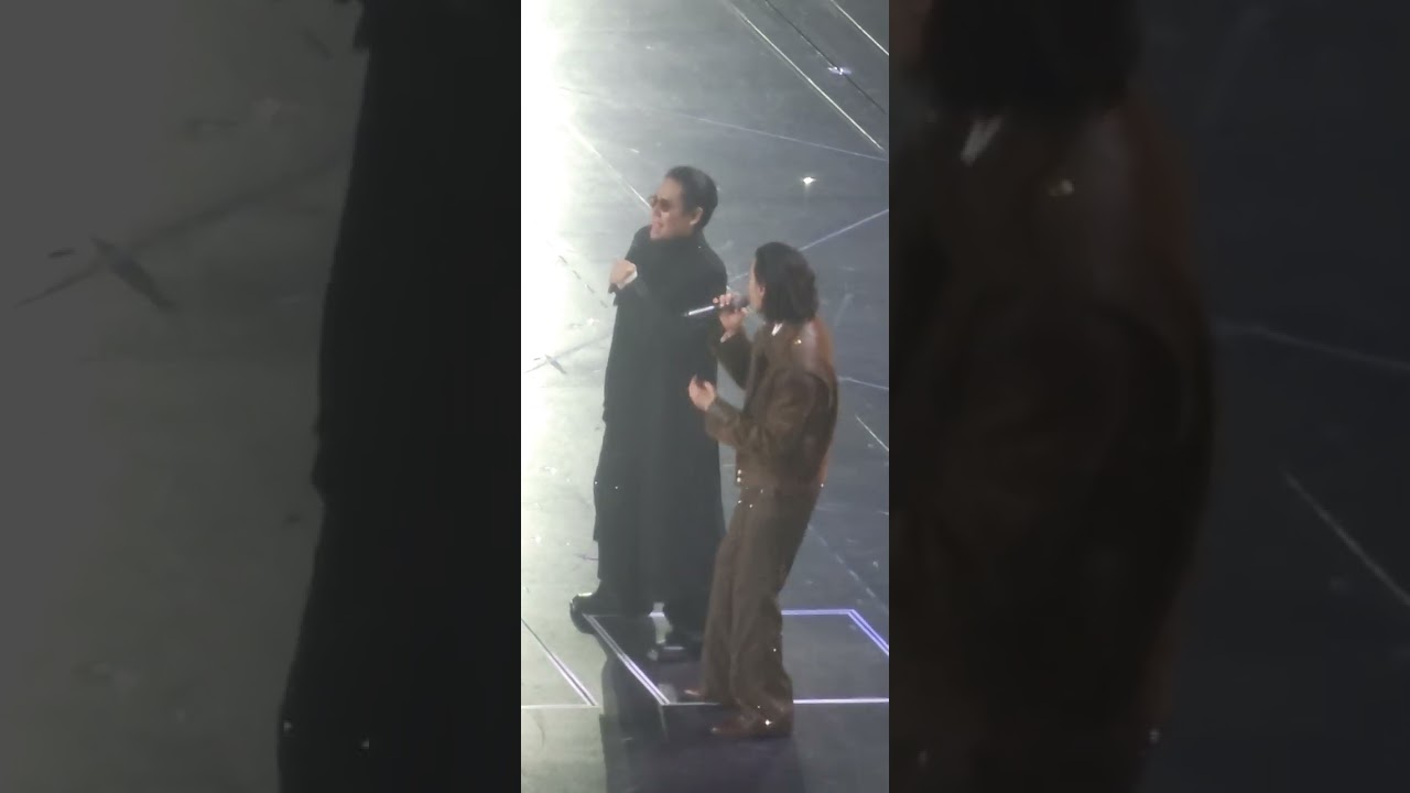 231125 BIRD FANFEST 20XX #BIRDFANFEST20XX #แฟนจ๋ามาเสิร์ฟแล้วจ้ะ #บิวกิ้นพุฒิพงศ์ 