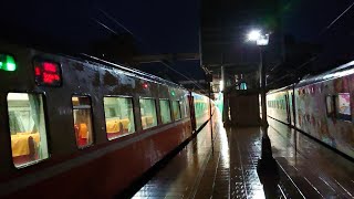 5501次加班莒光號汐止進站(E418)待避2S次觀光列車(E239)