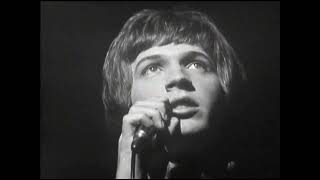 The Walker Brothers | The Sun Ain't Gonna Shine Anymore | Live (1966) | Ready Steady Go by Our Nostalgic Memories 1,320 views 5 months ago 3 minutes, 38 seconds