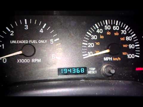 Checking OBDII codes on '97+ Jeep Cherokee - YouTube
