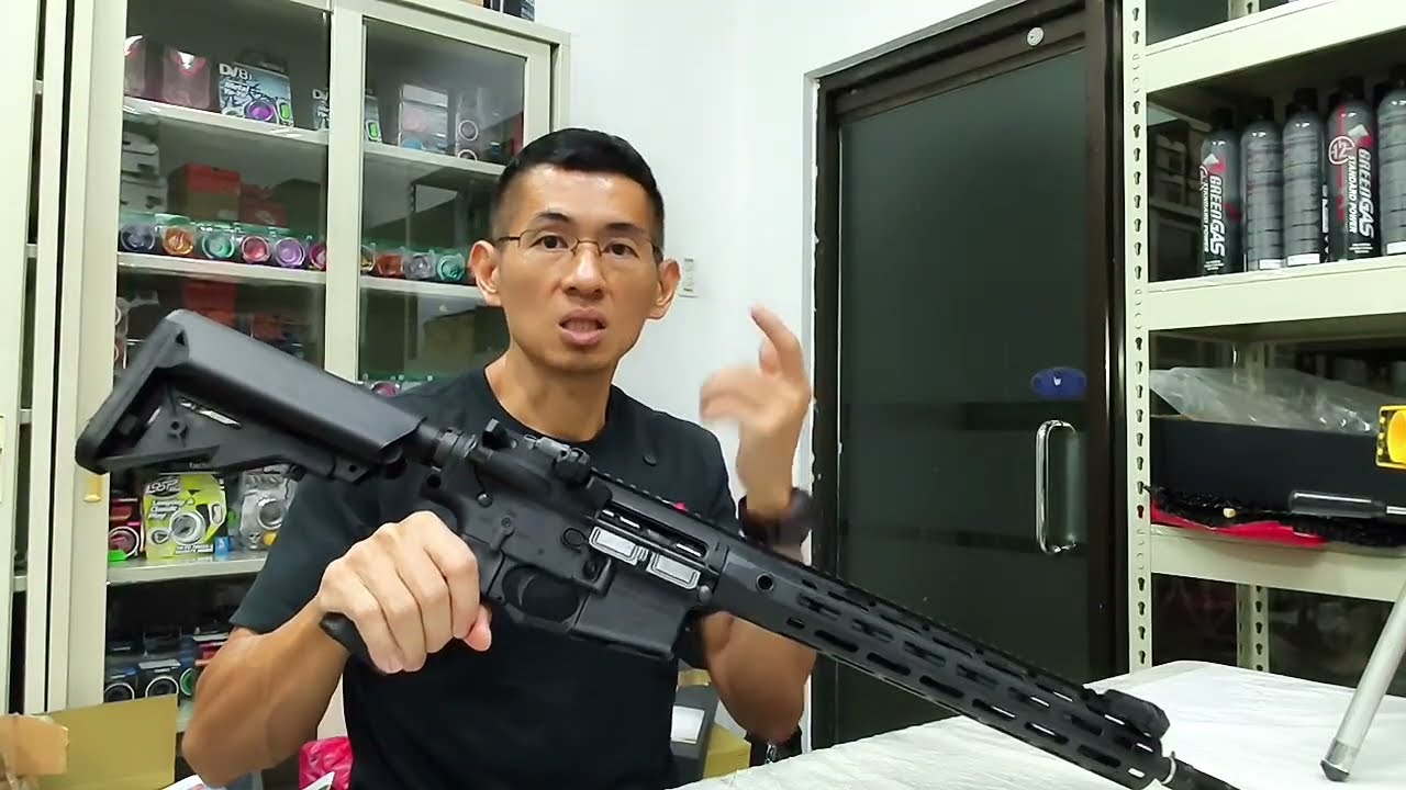Testing a Knights Armament SR-16 E3 MOD2 Carbine Airsoft Gas Blowback Rifle