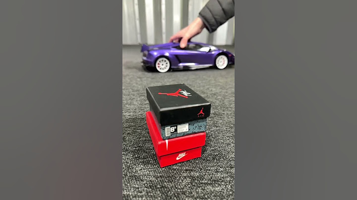 Can I drift tap a grain of salt!? Lets find out!🧂#trickshot #rccars #rcdrifttok #lamborghini