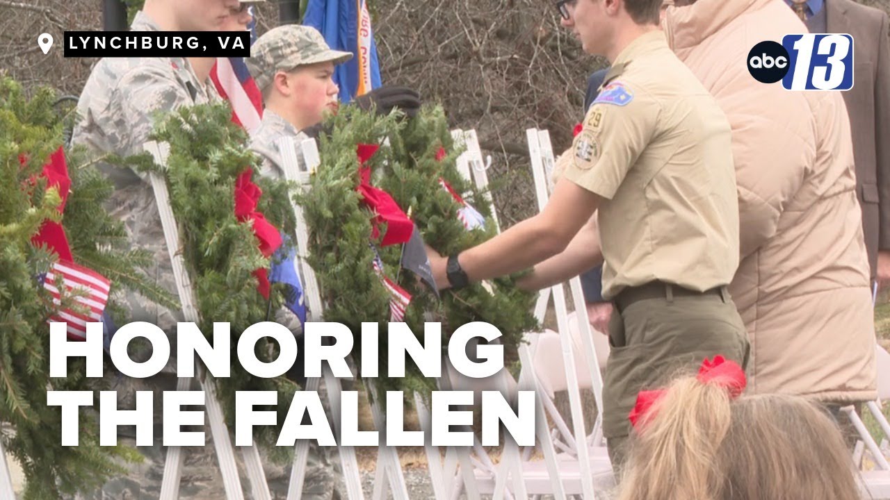 Community honors fallen heroes with 1,000 wreaths at annual cemetery ...