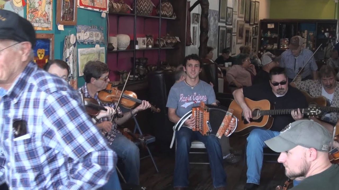 Joie De Vivre Cafe in Breaux Bridge, La (7)