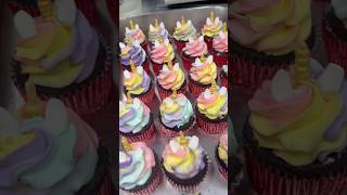 Unicorn Cupcakes 🦄🌈 #baking #colorful #yummy #desserts #cupcakedecorating #shortvideo #marshmallow