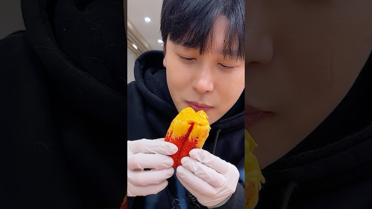 Cheetos MUKBANG❤️‍🔥 #shorts