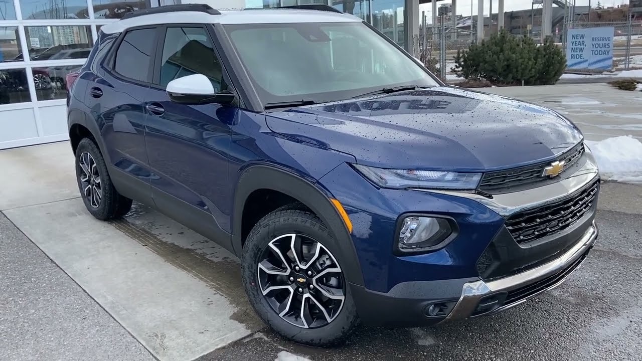 2022 chevy trailblazer blue