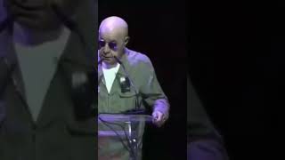 Mazhar Alanson Ağlayarak Özkan Uğur’a Seslendi: Ele Güne Karşı Yapayalnız, Böyle De Olmaz Ki Resimi