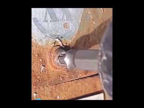 Damaged Screw Extractor