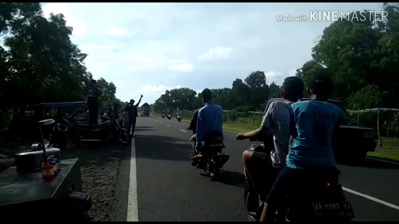 Tragedi Truk Oleng Waktu Habis Kopdar Di Pantai Goa Cemara Jogja