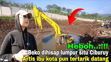 Heboh‼️warga datang berbondong bondong menyaksikan langsung Beko tenggelam di lumpur 