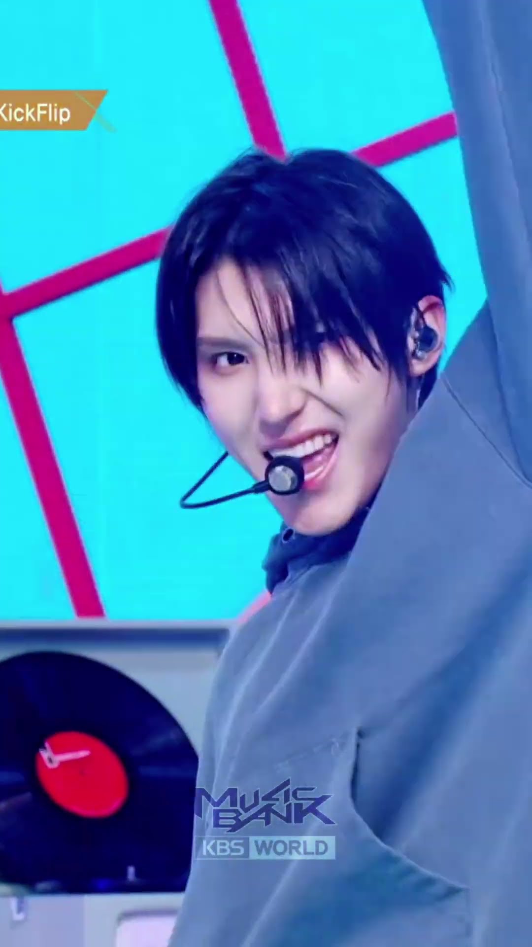 Mama Said - KickFlip #MamaSaid #KickFlip #キックフリップ #킥플립 #Shorts #MusicBank | KBS WORLD TV