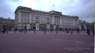 Buckingham Palace Reveal in 4K - Stock Footage screenshot 3