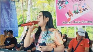 Pertemuan By  Juliana