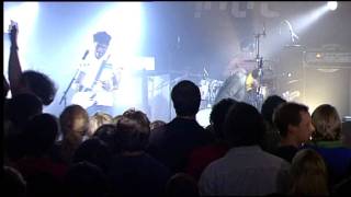 Bloc Party - Talons [Live at Tempelhof, Berlin]