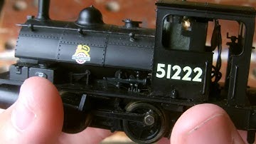 Unboxing the L&Y Pug from Hornby