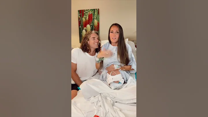 Going into CONTRACTIONS while filming a TikTok! #shorts - DayDayNews