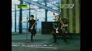 Video thumbnail of "Green day - american idiot"