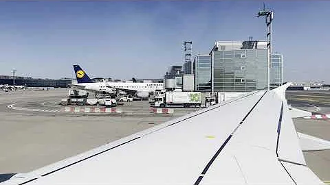 Part 2 Lufthansa Flight LH135 Stuttgart to Frankfurt , Airbus A319-100 / 08.08.2022 landing in FRA
