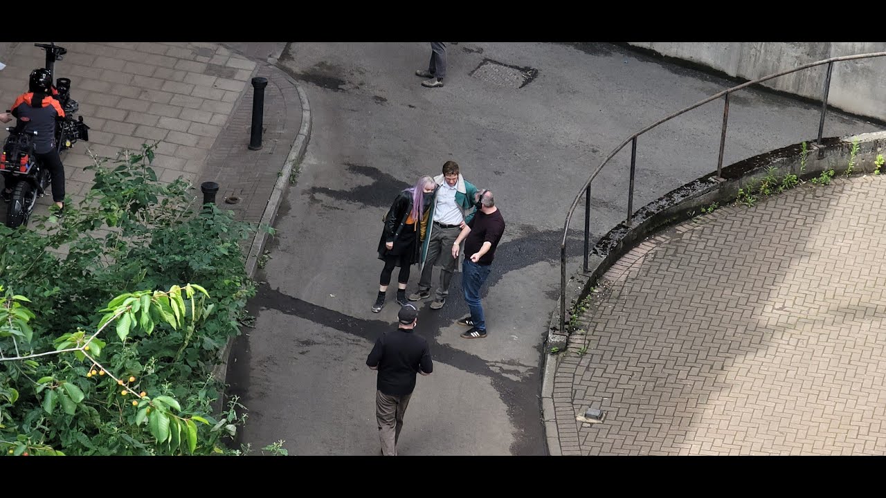 Behind the Scenes: Jenna Ortega & Glen Powell Filming JJ Abrams’ New Sci-Fi Fantasy in Glasgow