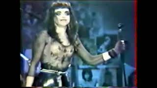 NINA HAGEN &quot;SO BAD&quot; LIVE PARIS 28/05/1994 (video)