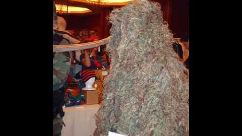 Karesu Goes to A-KON 17