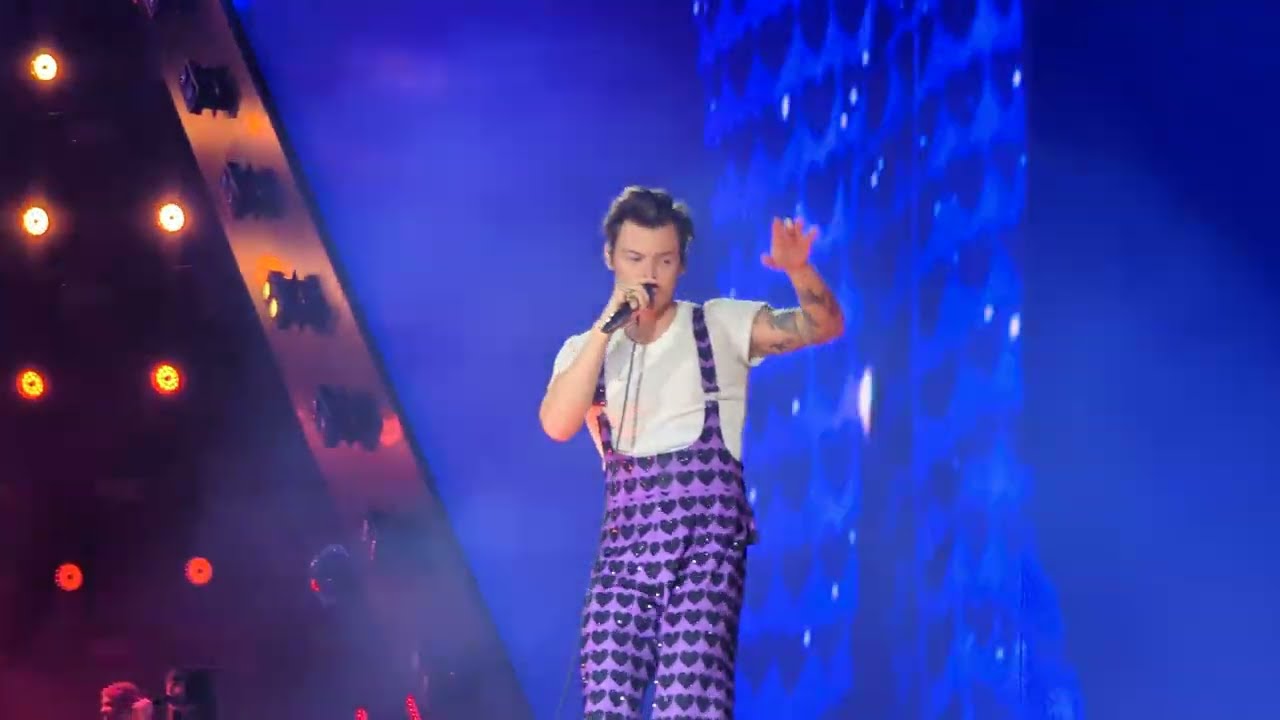 As It Was/Kiwi - Harry Styles (Live @ Wembley Stadium, London - 16/06/23)