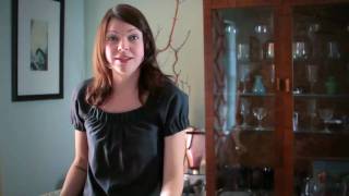 Project: Rant - RANT 064: Breastfeeding In Restaurants
Never bring out anything at the Dinner table your not willing to share, thats just good manners. Actor: Jennymarie Jemison.
Episode Description by: HigherLove70
http://www.projectrant.com
Real online rants recreated in video with professional actors. Project: Rant - RANT 064: Breastfeeding In Restaurants