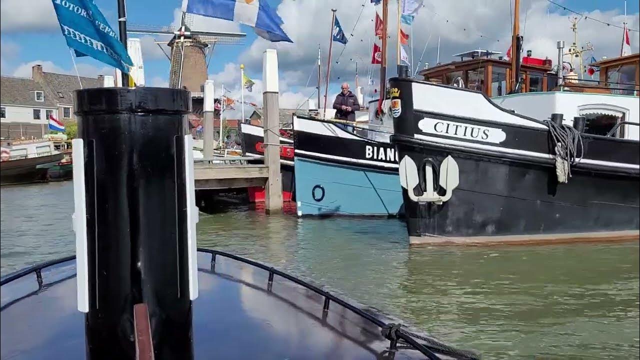 sleepbootbiancaLekkodagen 2023Zicht op vloot haven Wijk bij Duurstede vanaf opduwer sleepbootbiancaLekkodagen 2023Zicht op vloot haven Wijk bij Duurstede vanaf opduwer