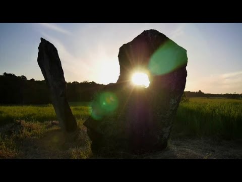 Vídeo: Na Polônia, Encontraram Pirâmides Associadas Aos Construtores De Stonehenge - Visão Alternativa