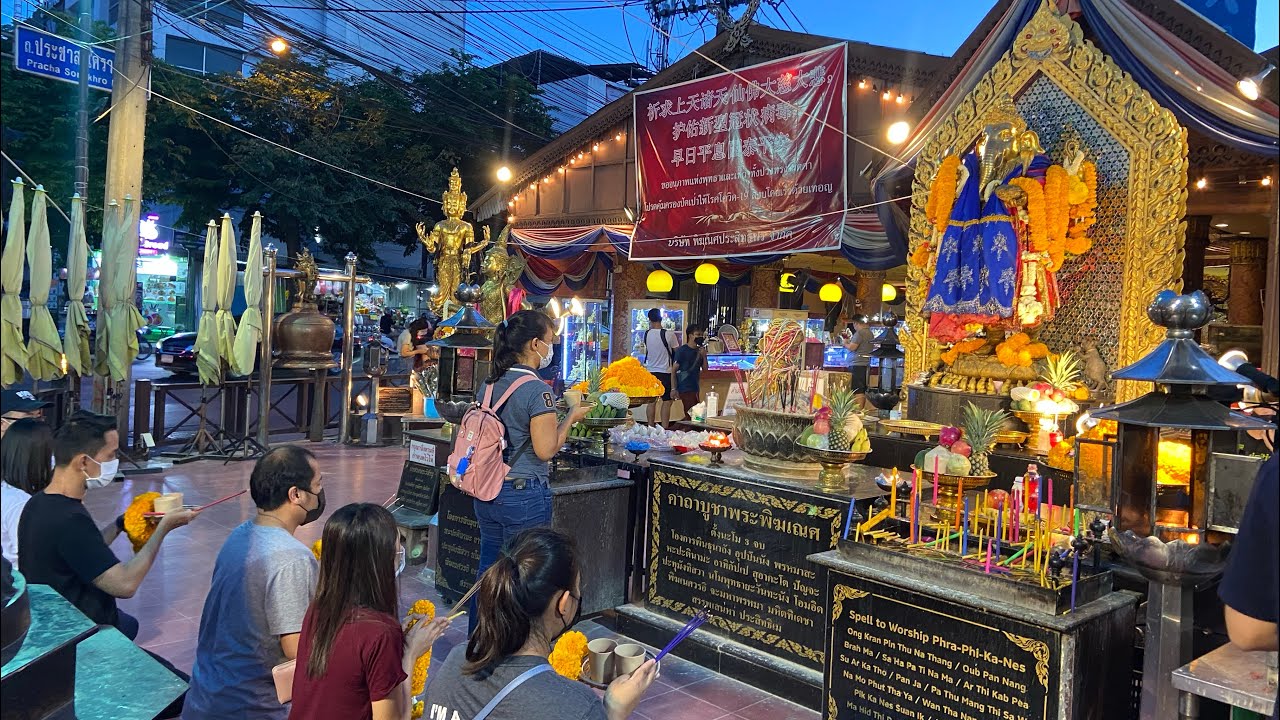 เทวาลัยพระพิฆเนศ ห้วยขวาง Ganesha Shrine in Bangkok