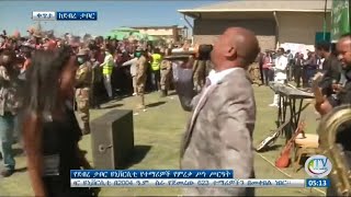 አርቲስት መሐሪ ደገፋው ለደብረ ታቦር ዩኒቨርሲቲ ተማሪዎች መልዕክት በማስተላለፍ በተወዳጁ ሙዚቃው ዝግጅቱን ሞቅ ደመቅ አርጎታል