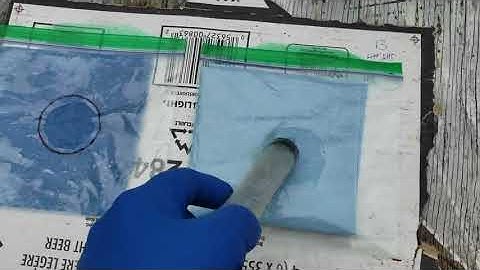 Beekeeping: Varroa Mite treatment for Honey Bees.