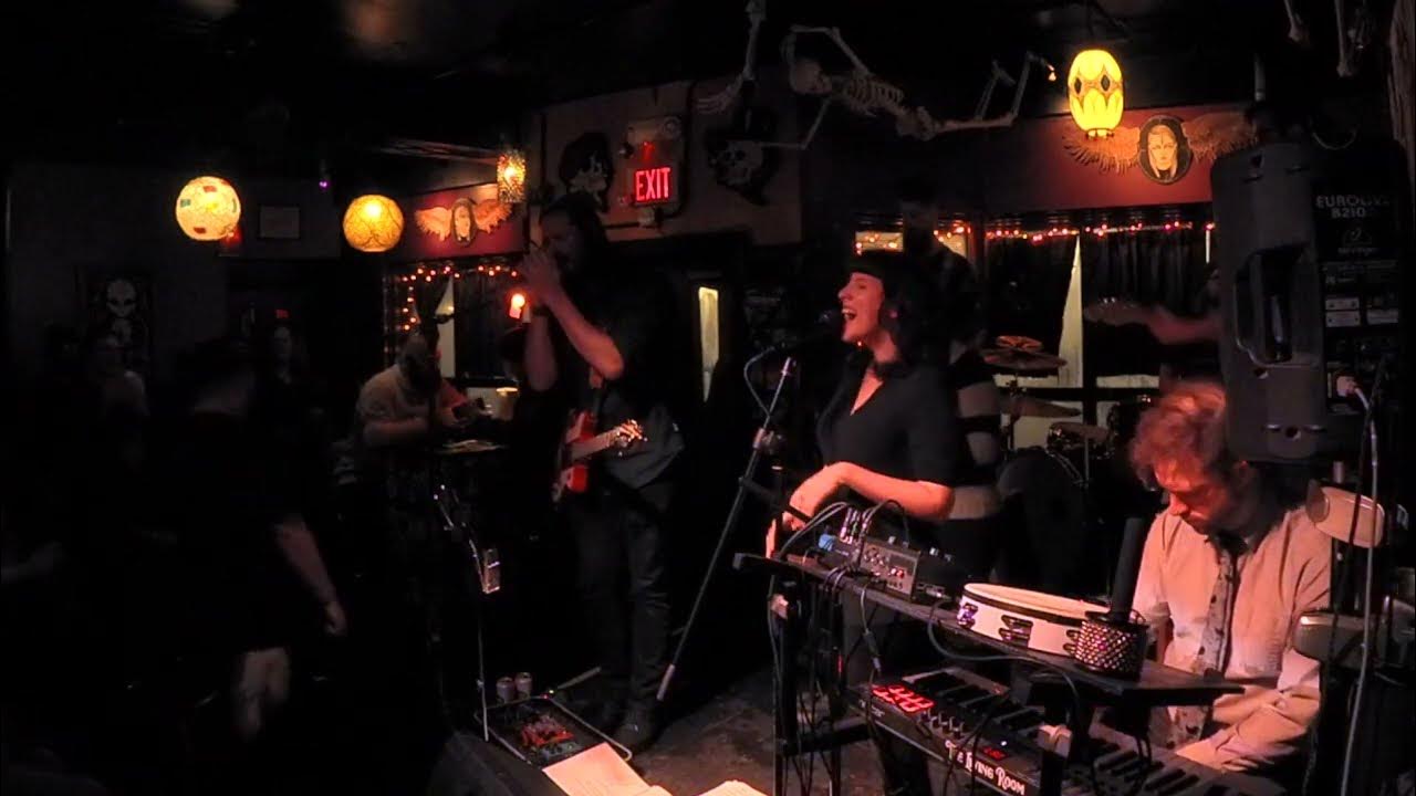 Wedding Dress (Mark Lanegan tribute) The Living Room YouTube